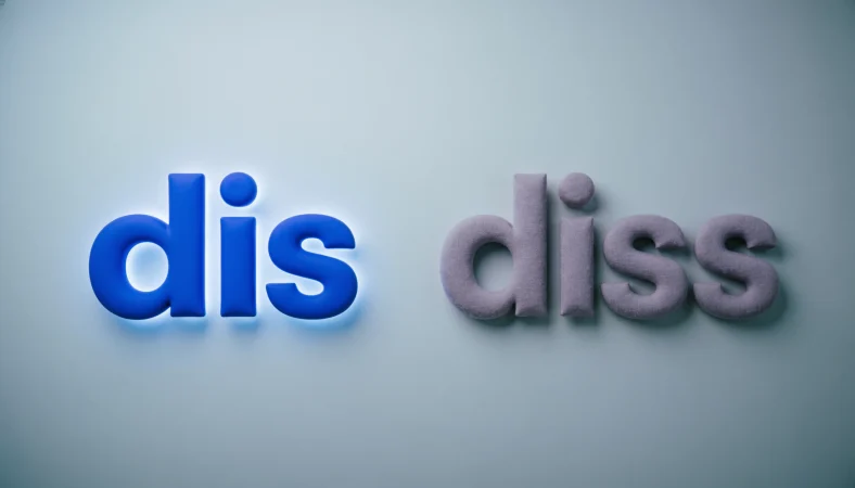 Dis vs Diss